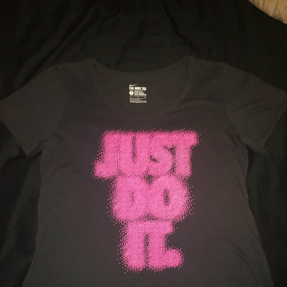 Nike Tee